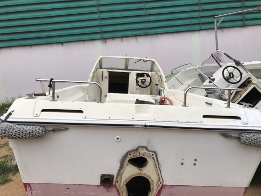 ขายเรือเปล่านำเข้าจากญี่ปุ่น Yamaha F22 22ฟุต ขายเรือเปล่านำเข้าจากญี่ปุ่น Yamaha F22 22ฟุต