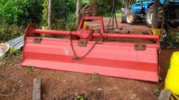 โรตารีรุ่น180สภาพดีพร้อมย้อยปั่่นพร้อมใช้คับ