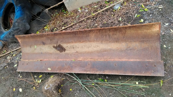 ใบมีดดันดินของคูโบต้า47แรงคับ