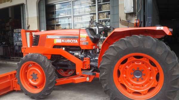 ขายด่วน KUBOTA  M 5000 su สภาพสวยมาก สมบูรณ์ ดันหน้า ผานใหม่ พร้อมทะเบียน สนใจ ต่อรอง โทร 086-3667776 ภัทรพล