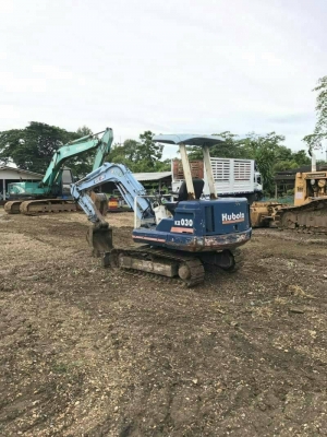ขาย 225,000 บาท KUBOTA MX30 (บุ้งกี๋ +พร้อมหัวเจาะ) เครื่องดี ปั้มแรง โช่หนา เอวแน่น เอกสารชื้อขาย รถอยู่ จ.นครปฐม  090-772-3710 090-772-3708