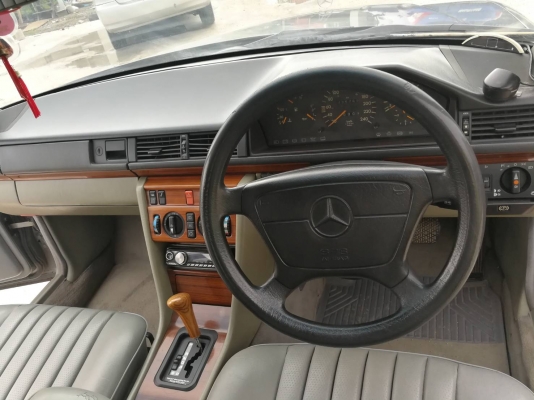 รถเดิมสวยๆ ขับขี่ดี ทะเบียนสวยใช่เลย รถเดิมสวยๆ ขับขี่ดี ทะเบียนสวยใช่เลย