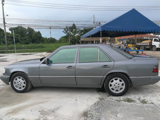 รถเดิมสวยๆ ขับขี่ดี ทะเบียนสวยใช่เลย รถเดิมสวยๆ ขับขี่ดี ทะเบียนสวยใช่เลย