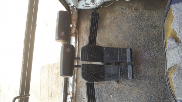 รถแบคโฮ KOMATSU PC200-5 สภาพดี พร้อมใช้งาน เครื่องดี ปั้มแรง ระบบไฟฟ้าครบ