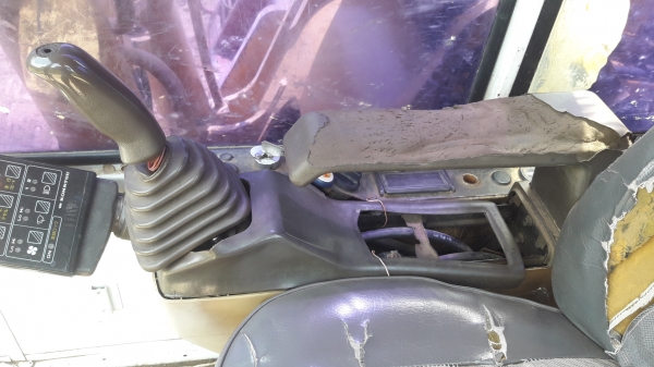 รถแบคโฮ KOMATSU PC200-5 สภาพดี พร้อมใช้งาน เครื่องดี ปั้มแรง ระบบไฟฟ้าครบ