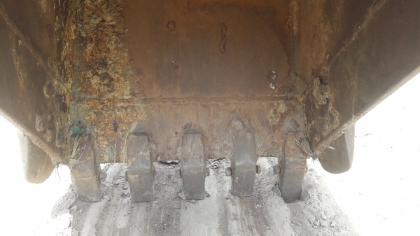 รถแบคโฮ KOMATSU PC200-5 สภาพดี พร้อมใช้งาน เครื่องดี ปั้มแรง ระบบไฟฟ้าครบ