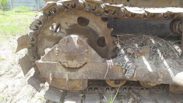 ขายรถแทรกเตอร์ CAT D4 สภาพพร้อมใช้งาน ราคาไม่แรง