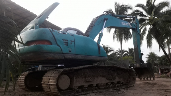ขายรถแบคโฮ KOBELCO SK200 MarkV 8 Super รถอยู่จังหวัดชลบุรี ขายรถแบคโฮ KOBELCO SK200 MarkV 8 Super รถอยู่จังหวัดชลบุรี