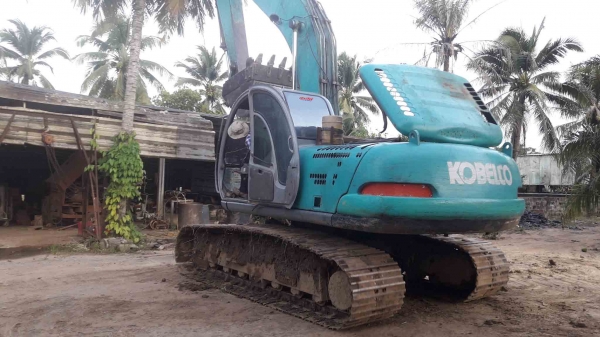 ขายรถแบคโฮ KOBELCO SK200 MarkV 8 Super รถอยู่จังหวัดชลบุรี ขายรถแบคโฮ KOBELCO SK200 MarkV 8 Super รถอยู่จังหวัดชลบุรี