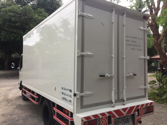 ขายรถ 6ล้อ NMR 130  รถป้ายแดง 8 เดือน  เล่มเอกสารครบ  ราคาเบาๆ