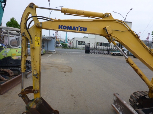 ขายแบคโฮ Komatsu PC35MR-2 #6834  ปี 2005 1,266 ชั่วโมง ปีใหม่ๆราคาสวยๆ โทร 061-4194021 พรภวิษย์