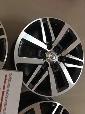 ล้อแม็กถอดป้ายแดง All New Fortuner 18