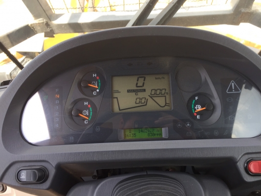 มาใหม่ สวยสุด KOMATSU WA320-6 นำเข้าจากญี่ปุ่น โทร.090-986-2521 อ๊อบ