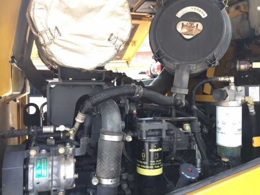 มาใหม่ สวยสุด KOMATSU WA320-6 นำเข้าจากญี่ปุ่น โทร.090-986-2521 อ๊อบ