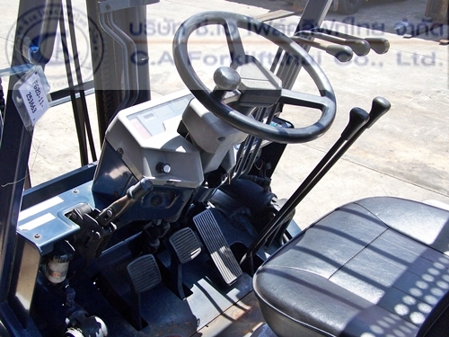 ขาย รถโฟล์คลิฟท์ KOMATSU รุ่น FG20-11 ขาย รถโฟล์คลิฟท์ KOMATSU รุ่น FG20-11