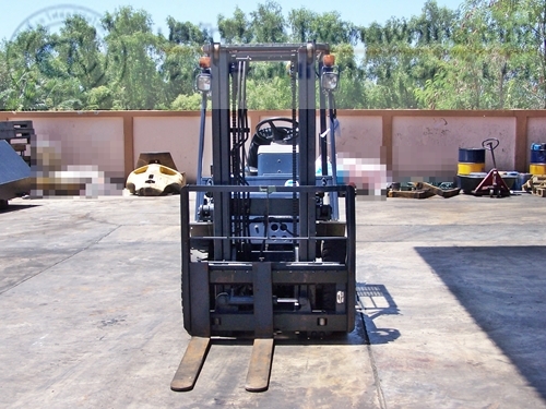 ขาย รถโฟล์คลิฟท์ KOMATSU รุ่น FG20-11 ขาย รถโฟล์คลิฟท์ KOMATSU รุ่น FG20-11