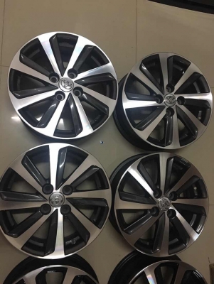 ล้อแม็ก Toyota Vios Yaris ขอบ15 ทำสีหน้าเงามาใหม่