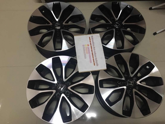 ล้อแม็ก Honda Accord G9 2.4 ขอบ17 รุ่นTop