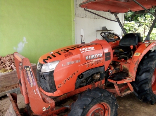 ขายรถไถนั่งขับคูโบต้า L3608DT เล่มทะเบียนพร้อม