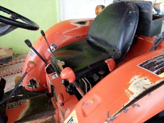 ขายรถไถนั่งขับคูโบต้า L3608DT เล่มทะเบียนพร้อม