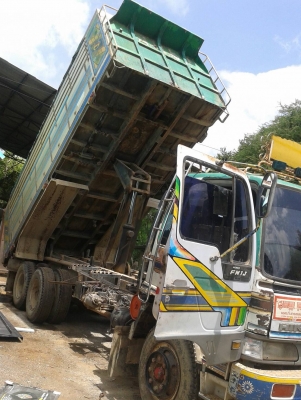 สิบล้อ ฮีโน่ FM1J 220HP 2 เพา ปี40 ดั้มกะบะมีเนียม มีระบบลากลูก รถห้าง สภาพดีสวยพร้อมใช้งาน ทะเบียนพร้อมโอน