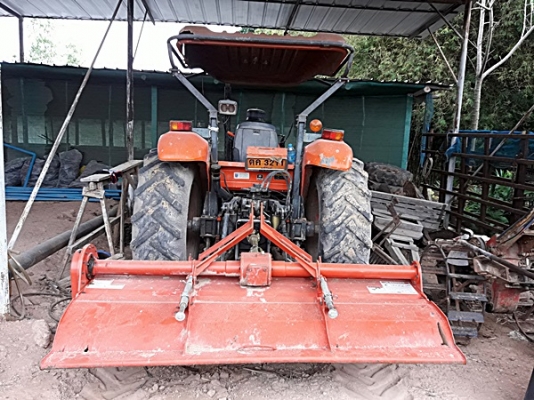 รถบ้านฝากขายครับ  M7040  อุปกรณ์ 3 อย่างครับ