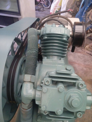 (ลดราคาเหลือเพียง 25,000 บาท!!)ปั้มลมพูม่า สองสูบ ไฟ 3 สาย มือสอง ซ่อมใหม่ สภาพดีมาก