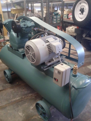 (ลดราคาเหลือเพียง 25,000 บาท!!)ปั้มลมพูม่า สองสูบ ไฟ 3 สาย มือสอง ซ่อมใหม่ สภาพดีมาก