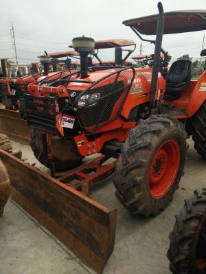 แทรกเตอร์ Kubota M9540 Max พร้อมผาน 7 ตรวจเช็คสภาพพร้อมใช้งาน รับประกัน 500 ชม.หรือ 9 เดือน