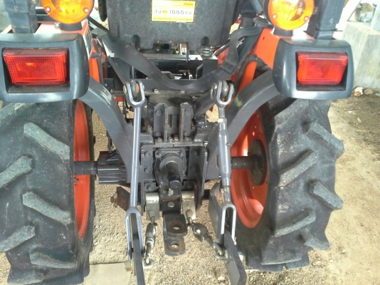 ขายรถไถ B2140 สนใจโทร 081-2805754