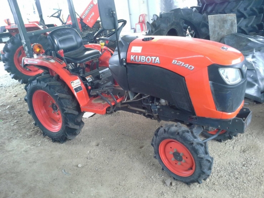 ขายรถไถ B2140 สนใจโทร 081-2805754