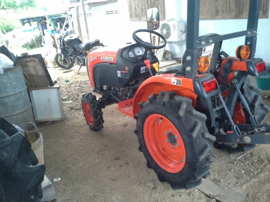 ขายรถไถ B2140 สนใจโทร 081-2805754