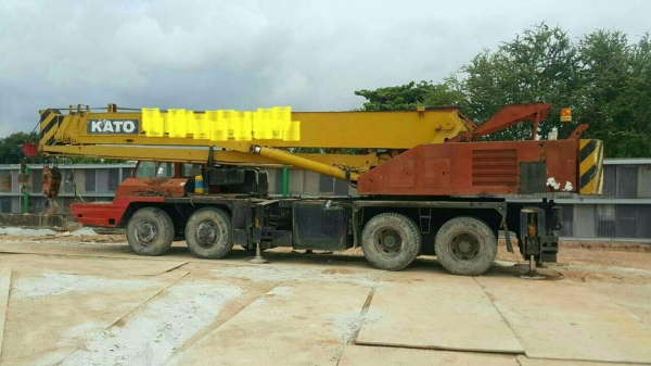 ขายเครน KATO 35ตัน ราคา 2,***,*** ขายเครน KATO 35ตัน ราคา 2,***,***