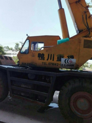 ขายรถเครน 25 KATO ขายรถเครน 25 KATO