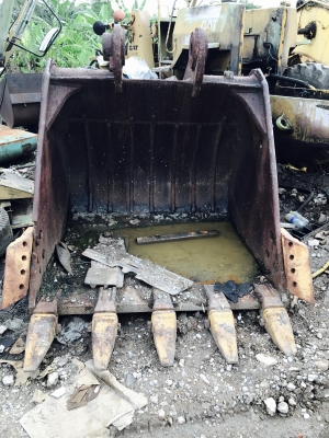 ขาย บุ๊งกี้ ถอดจากCAT330 สวยๆ ขาย บุ๊งกี้ ถอดจากCAT330 สวยๆ