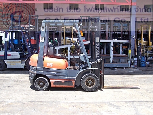 ขายรถ โฟล์คลิฟท์ TOYOTA รุ่น 6FG15 ขายรถ โฟล์คลิฟท์ TOYOTA รุ่น 6FG15