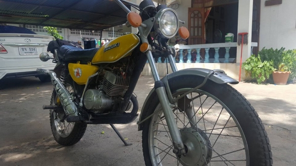 ขายTs125  ท่อแซก เครื่องดีพร้อมใช้  Cdi  แล้ว