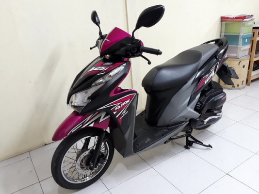 ขายClick125i ปี57 Combi Brake รถเดิมสภาพดี ขายClick125i ปี57 Combi Brake รถเดิมสภาพดี
