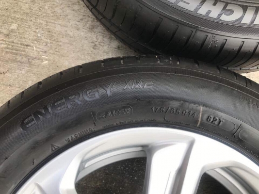 แม็กป้ายแดง Honda Brio Amaze พร้อมยางMichelin 175-65-14 ปลายปี16