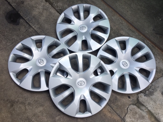 ฝาครอบล้อกระทะ Toyota Revo ขอบ 16
