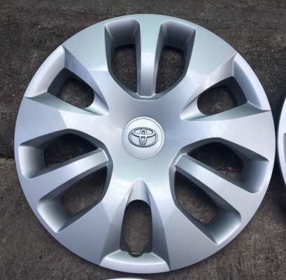 ฝาครอบล้อกระทะ Toyota Revo ขอบ 16