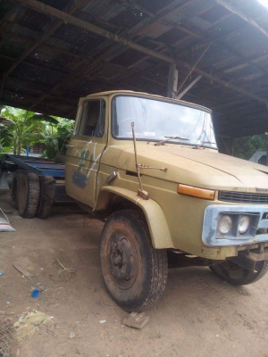 ขายเทลเลอร์ 10 ล้อหน้ายาว 2 เพลาเดิมTX ไม่มีทะเบียน 0857389138 ราคาต่อรองได้