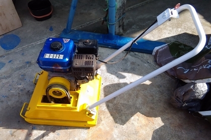 ขายเครื่องมือก่อสร้างมือสองหลายรายการ-ตู้เชื่อม/แท่นตัดเหล็กWinner/โม่ผสมปูนคอนกรีต/ลิฟท์กระป๋อง/ลิฟท์กว้านขึ้นปูนพร้อมโครง/ป็อบเหล็ก/เคื่องตบดินตบทรายและอื่นๆ