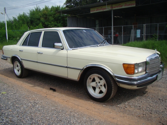 BENZ W116 280S Vintage สีสวยมาก ใช้งานปรกติ