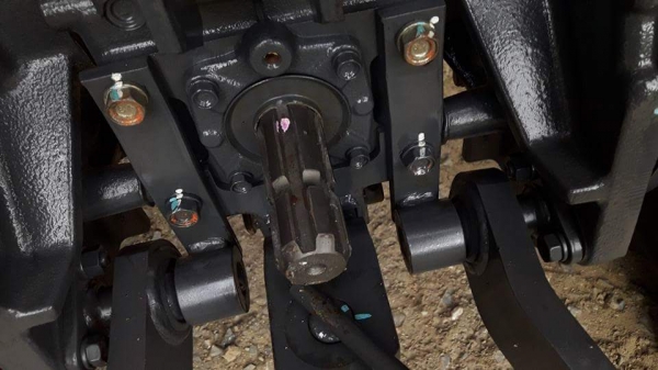 ขายรถไถคูโบต้า KUBOTA L 3608SP พร้อมชุดใบมีดดันหน้าคานล่าง ผาน6 ขายรถไถคูโบต้า KUBOTA L 3608SP พร้อมชุดใบมีดดันหน้าคานล่าง ผาน6