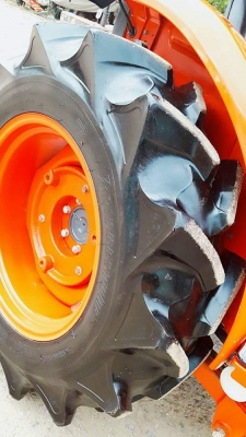ขายรถไถคูโบต้า KUBOTA L 3608SP พร้อมชุดใบมีดดันหน้าคานล่าง ผาน6 ขายรถไถคูโบต้า KUBOTA L 3608SP พร้อมชุดใบมีดดันหน้าคานล่าง ผาน6