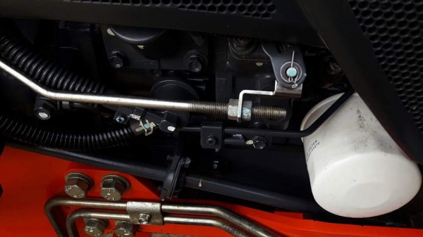 ขายรถไถคูโบต้า KUBOTA L 3608SP พร้อมชุดใบมีดดันหน้าคานล่าง ผาน6 ขายรถไถคูโบต้า KUBOTA L 3608SP พร้อมชุดใบมีดดันหน้าคานล่าง ผาน6