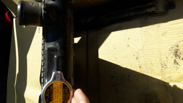 หม้อน้ำ toyota tiger4x4 kz ปี 2000-2001