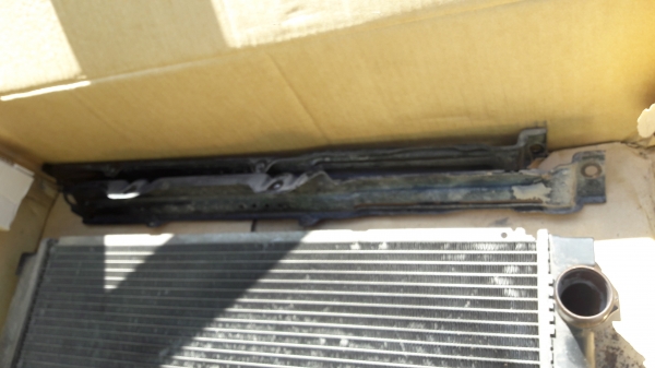 หม้อน้ำ toyota tiger4x4 kz ปี 2000-2001