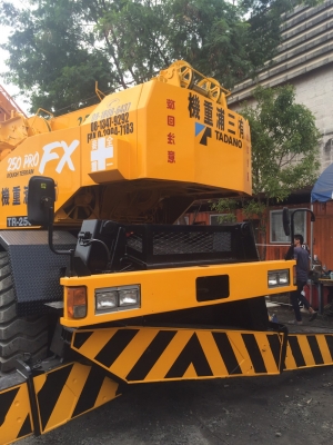 ขายเครน 25ตัน M4 ปี 1990 เซฟตี้ 100\% ขายเครน 25ตัน M4 ปี 1990 เซฟตี้ 100\%